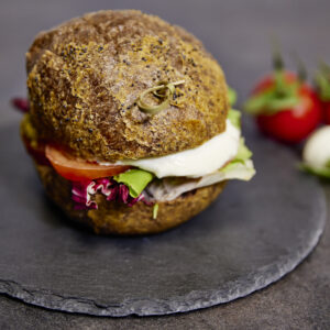 Sandwich caprese fara lactoza