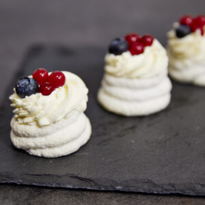 Keto Berry Pavlova